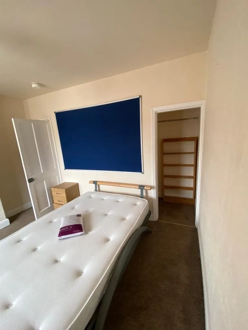 Moor Street, LN1 1PR - 4 Bed - Thumbnail 6